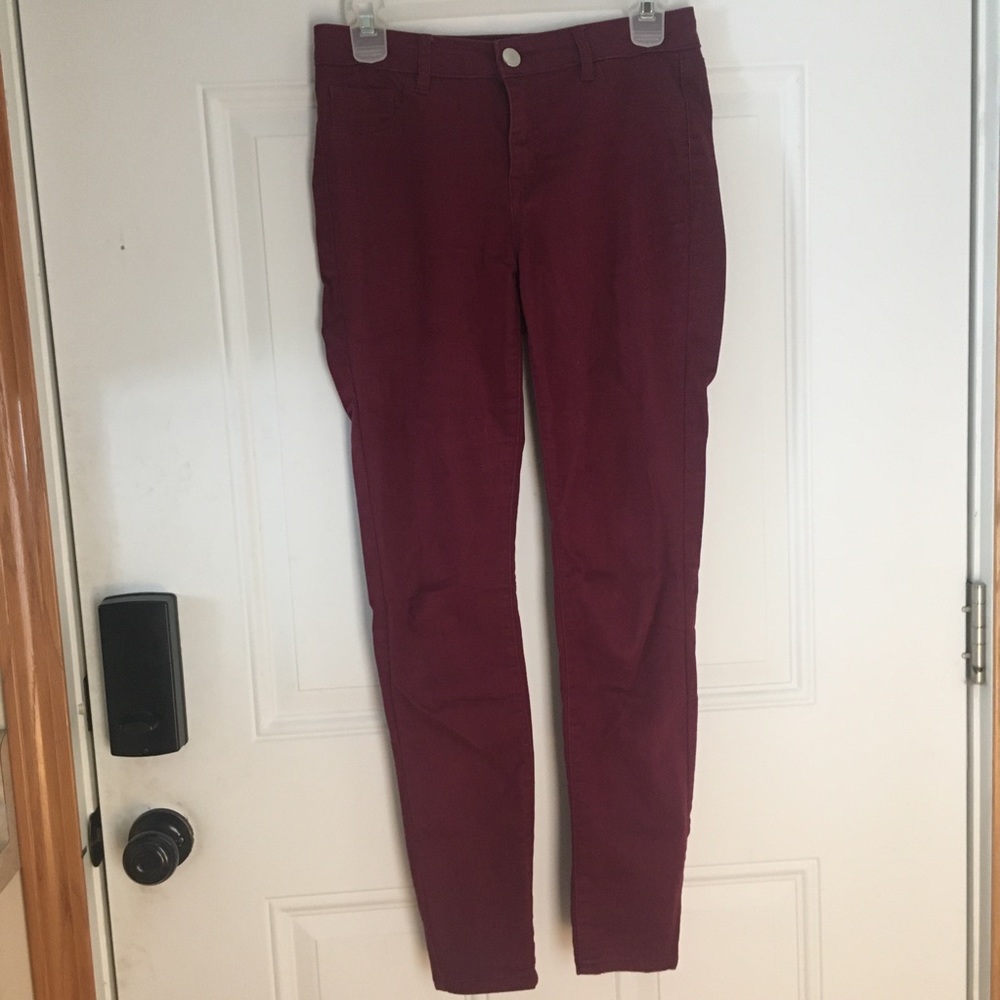 Mid rise skinny jeans